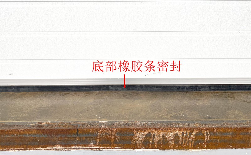 密封效果好的工業(yè)廠房電動(dòng)門推薦:美高門業(yè)的解決方案插圖2 密封效果好的工業(yè)廠房電動(dòng)門推薦:美高門業(yè)的解決方案插圖2